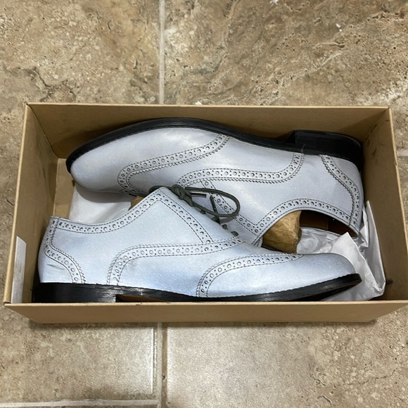 Amazing Cole Haan Reflective Oxford, size 9 - Picture 2 of 10